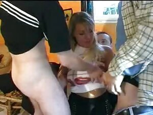 La peluda caroline e ...